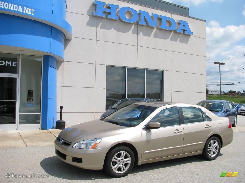 2006 Accord EX Sedan - Desert Mist Metallic / Ivory photo #1