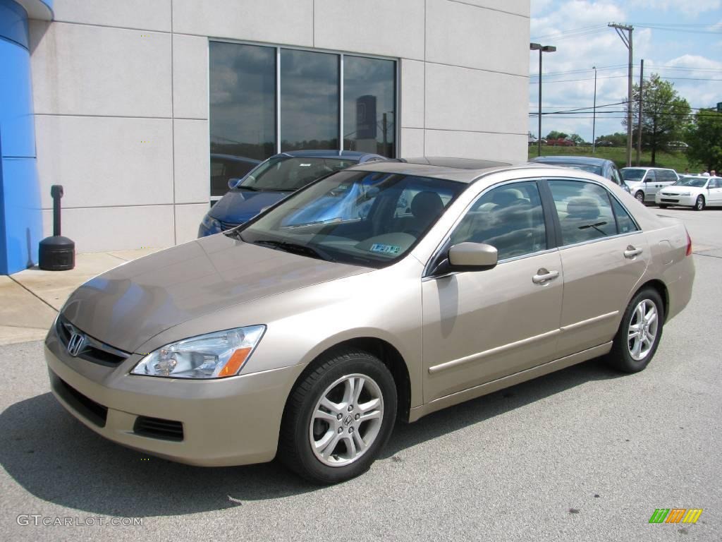 2006 Accord EX Sedan - Desert Mist Metallic / Ivory photo #2