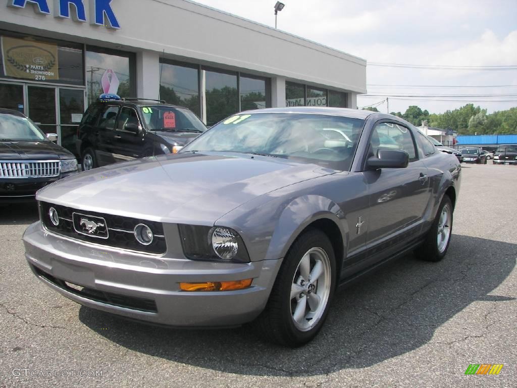 2007 Mustang V6 Premium Coupe - Tungsten Grey Metallic / Dark Charcoal photo #1