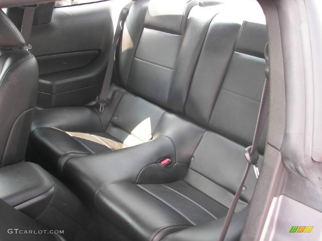2007 Mustang V6 Premium Coupe - Tungsten Grey Metallic / Dark Charcoal photo #6