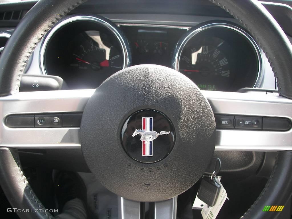 2007 Mustang V6 Premium Coupe - Tungsten Grey Metallic / Dark Charcoal photo #13