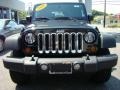 Black - Wrangler X 4x4 Photo No. 3