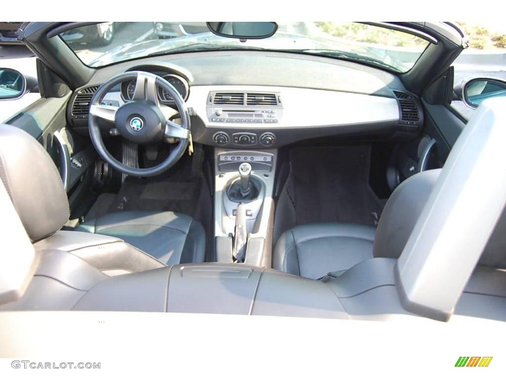 2003 Z4 3.0i Roadster - Sterling Grey Metallic / Black photo #10