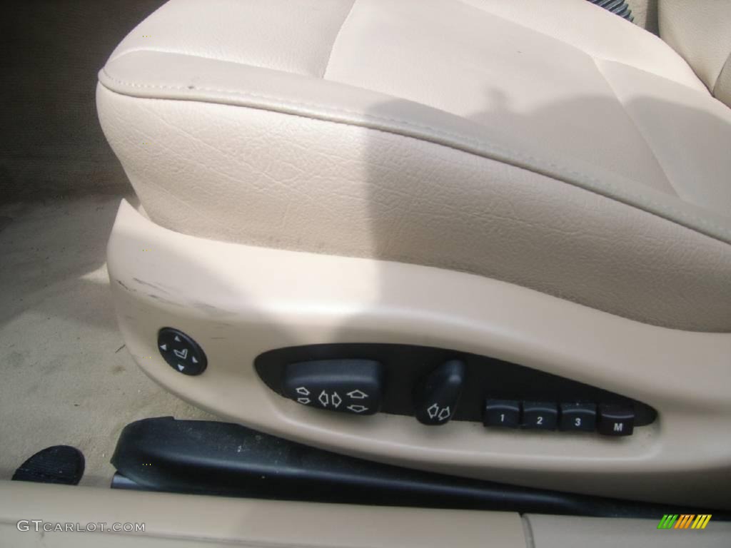 2005 3 Series 325i Sedan - Alpine White / Sand photo #36