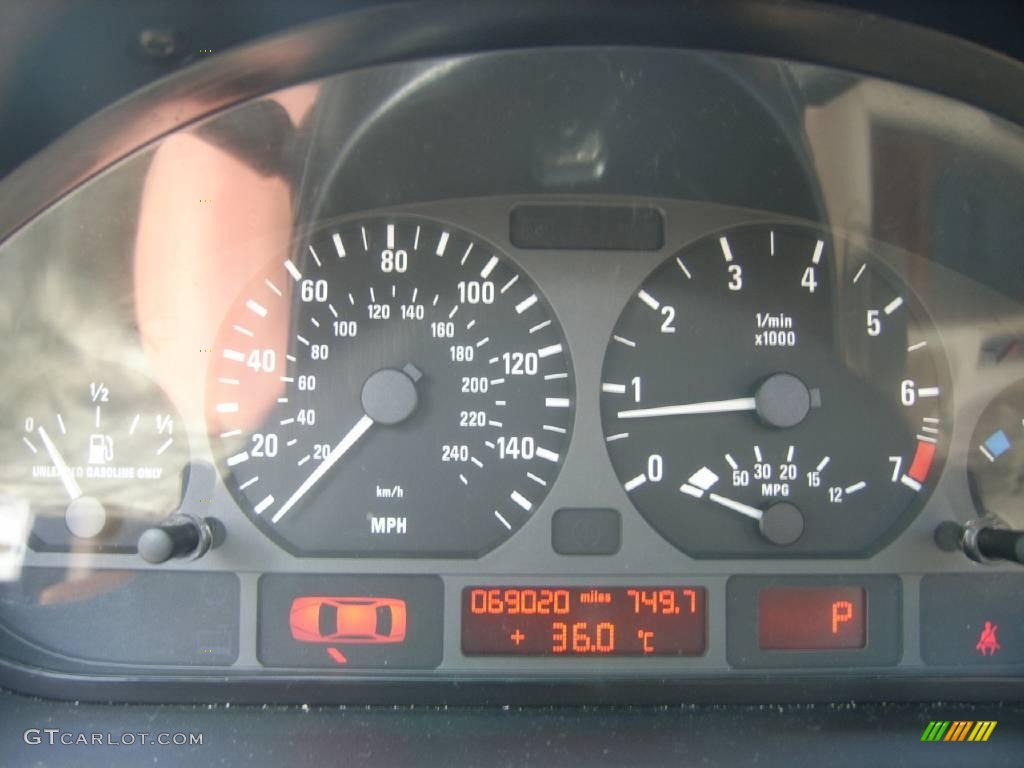 2005 3 Series 325i Sedan - Alpine White / Sand photo #38
