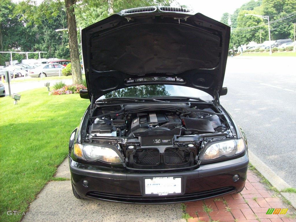 2005 3 Series 325xi Sedan - Black Sapphire Metallic / Black photo #24