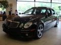 Black - E 63 AMG Sedan Photo No. 3