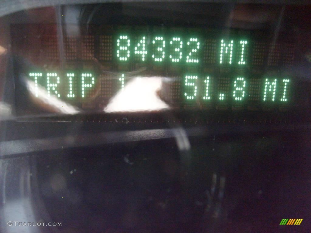 1999 Park Avenue  - Bright White Diamond / Taupe photo #14