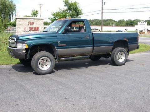 1997 Dodge Ram 2500 ST Regular Cab 4x4 Data, Info and Specs