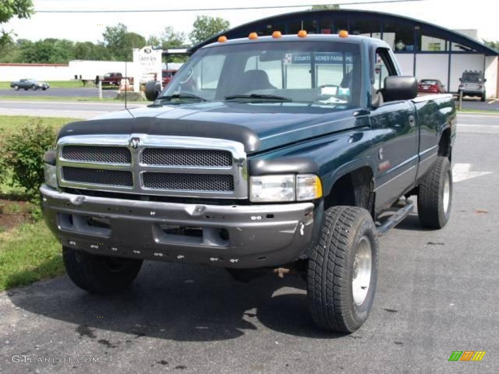 1997 Emerald Green Metallic Dodge Ram 2500 St Regular Cab 4x4 1997 Emerald Green Metallic Dodge Ram 2500 St Regular Cab 4x4 15577518 Photo 2