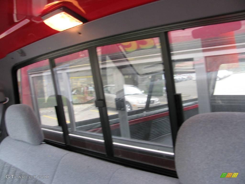 1995 F150 XL Regular Cab 4x4 - Vermillion Red / Gray photo #16