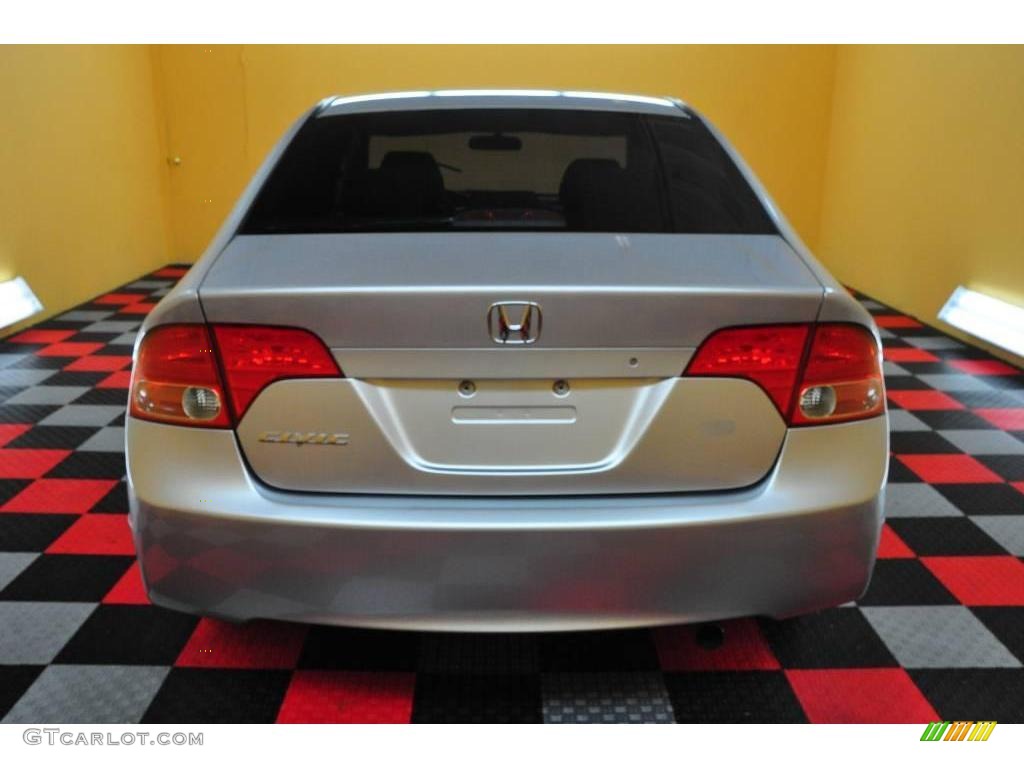 2007 Civic LX Sedan - Alabaster Silver Metallic / Black photo #5
