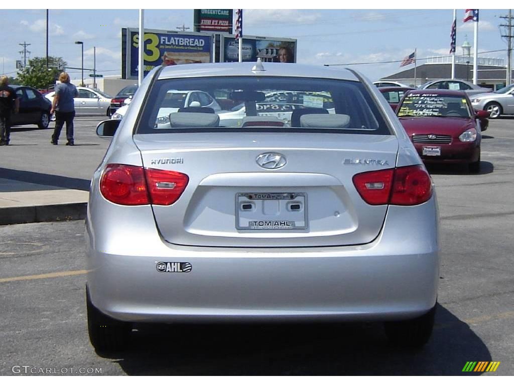 2009 Elantra GLS Sedan - Quicksilver / Gray photo #5