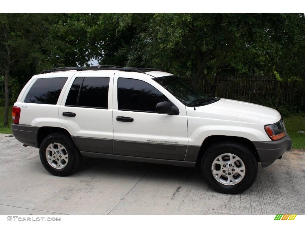 1999 Grand Cherokee Laredo 4x4 - Stone White / Agate photo #10