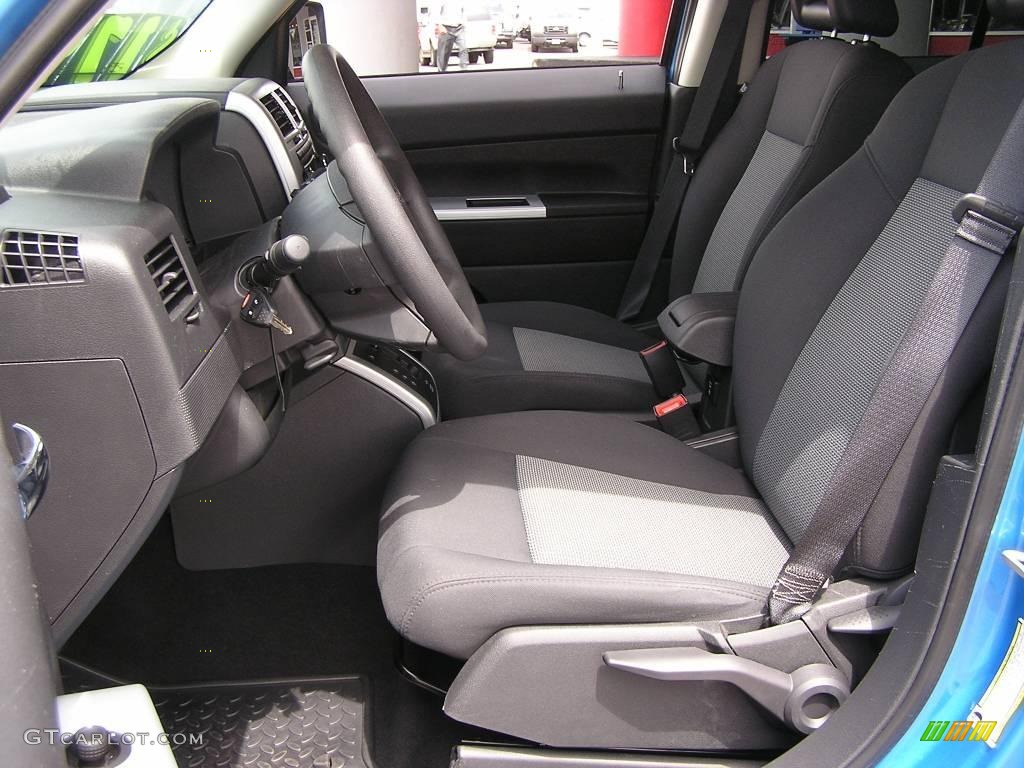 2008 Patriot Sport 4x4 - Surf Blue Pearl / Dark Slate Gray photo #7