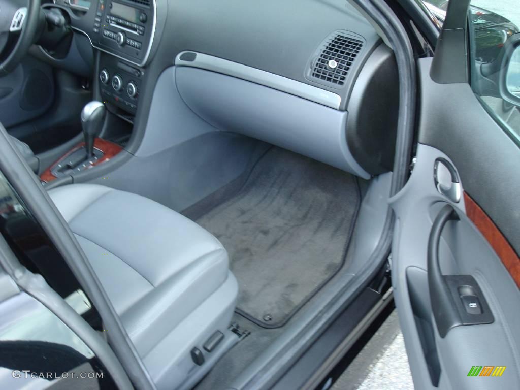 2007 9-3 2.0T Sport Sedan - Jet Black Metallic / Gray photo #18
