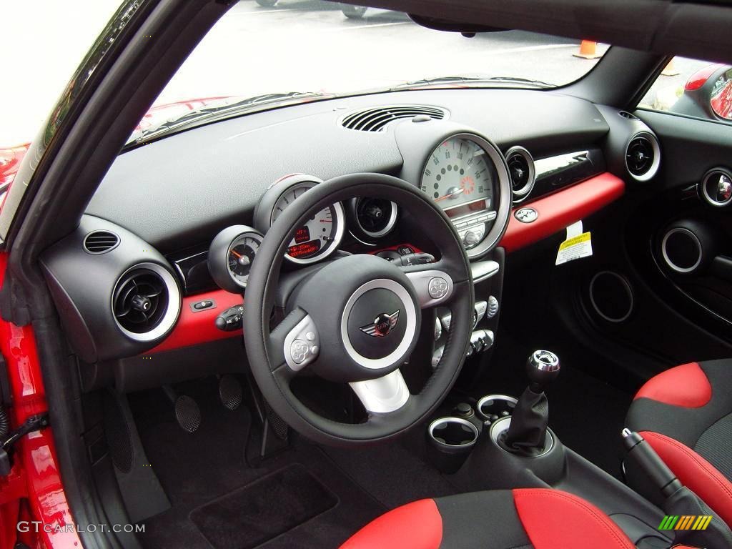 2009 Cooper Convertible - Chili Red / Black/Rooster Red photo #6