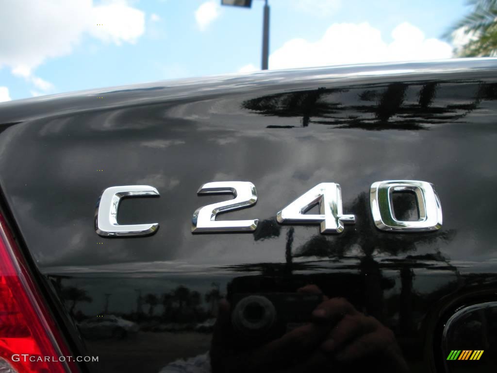 2005 C 240 Sedan - Black / Stone photo #9