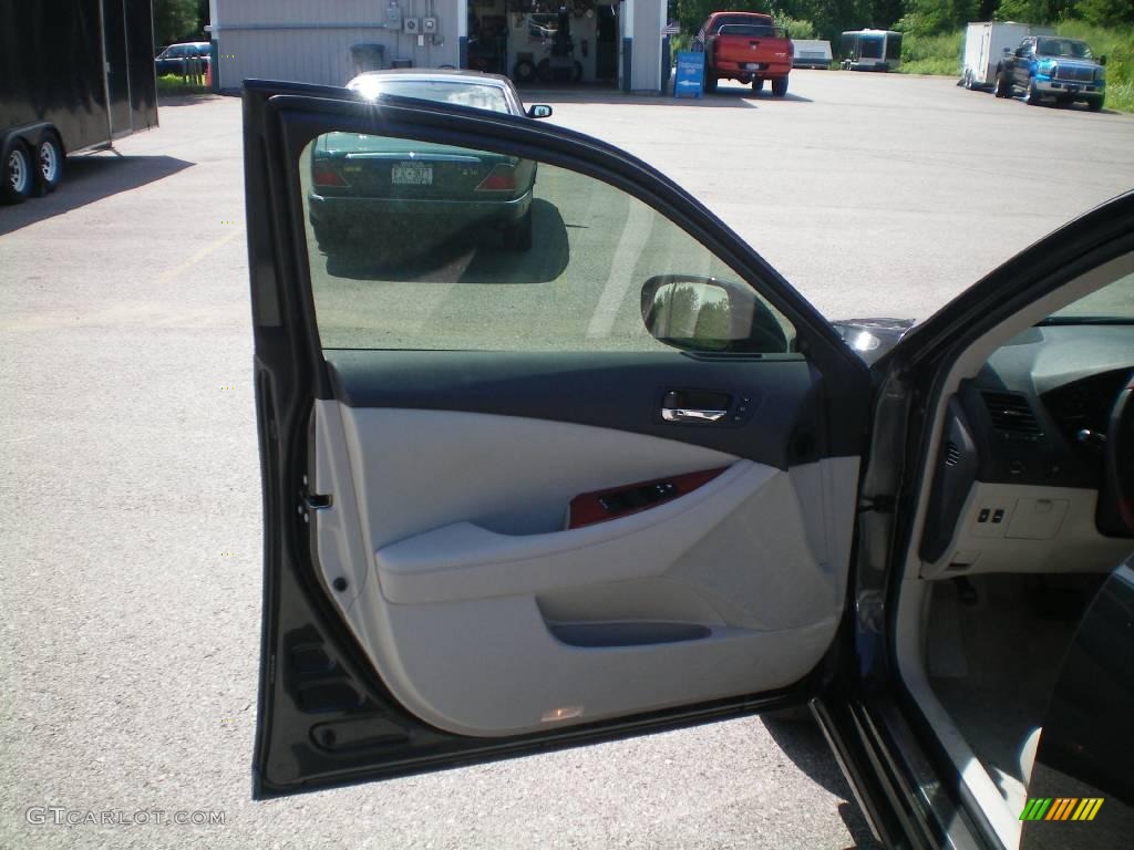 2008 ES 350 - Smoky Granite Mica / Cashmere photo #9