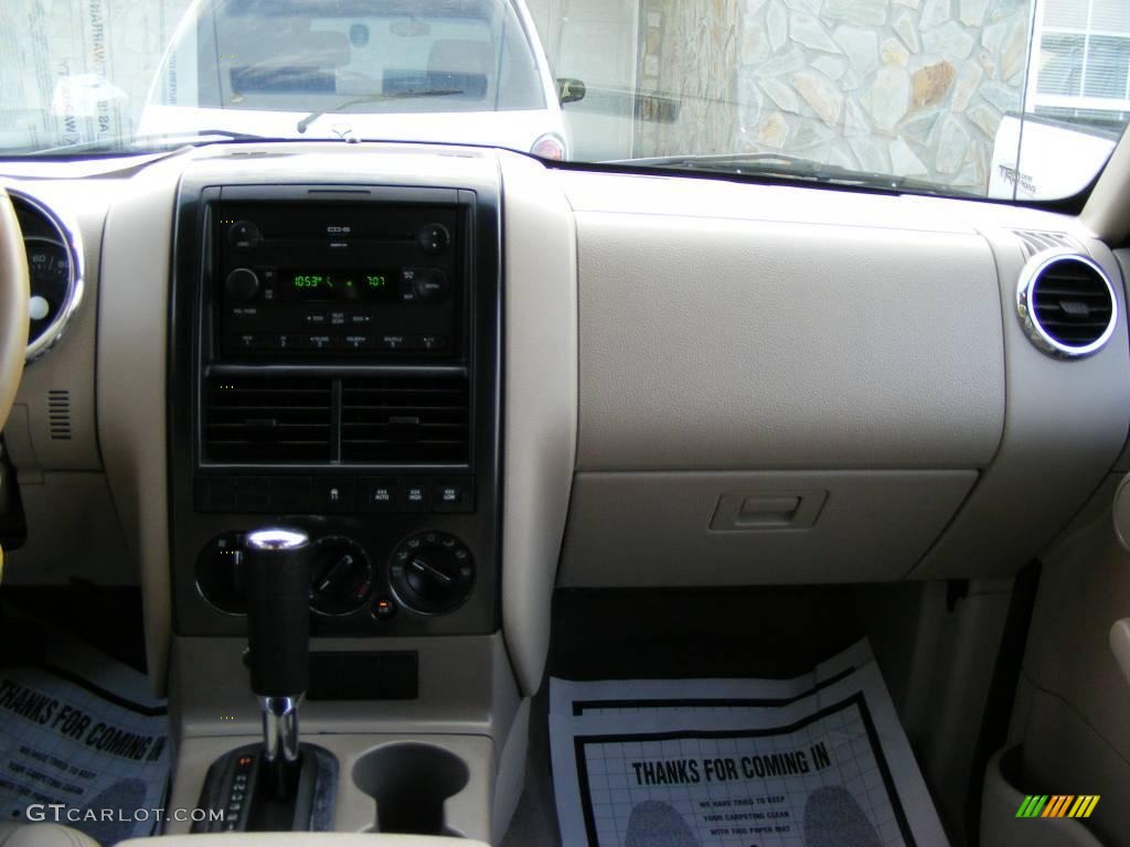 2006 Explorer XLT 4x4 - Silver Birch Metallic / Stone photo #13