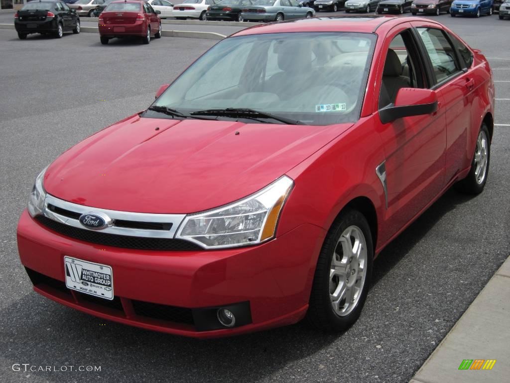 2008 Focus SES Sedan - Vermillion Red / Medium Stone photo #3