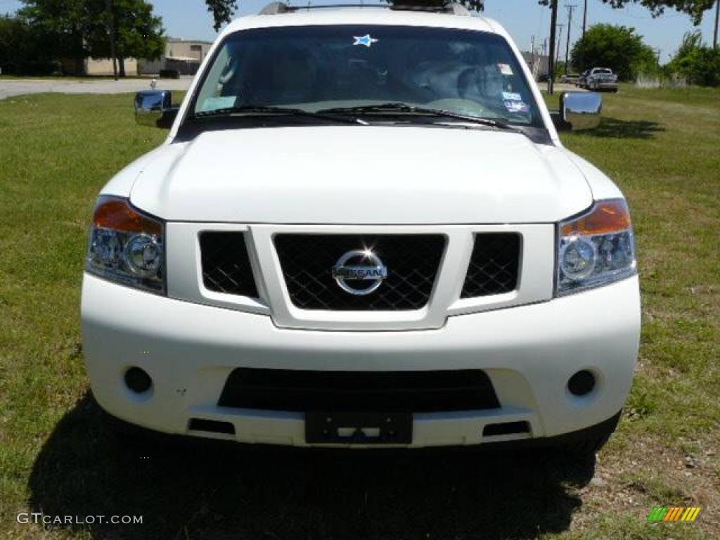 2008 Armada SE - Blizzard White / Almond photo #1
