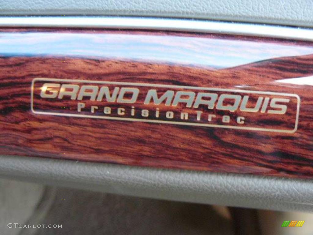 2001 Grand Marquis GS - Vibrant White Clearcoat / Medium Parchment photo #20