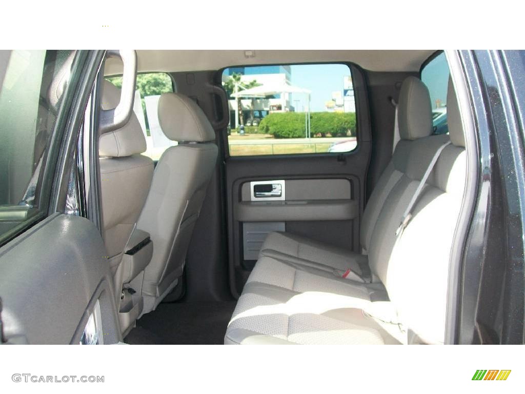 2010 F150 XLT SuperCrew - Tuxedo Black / Medium Stone photo #7