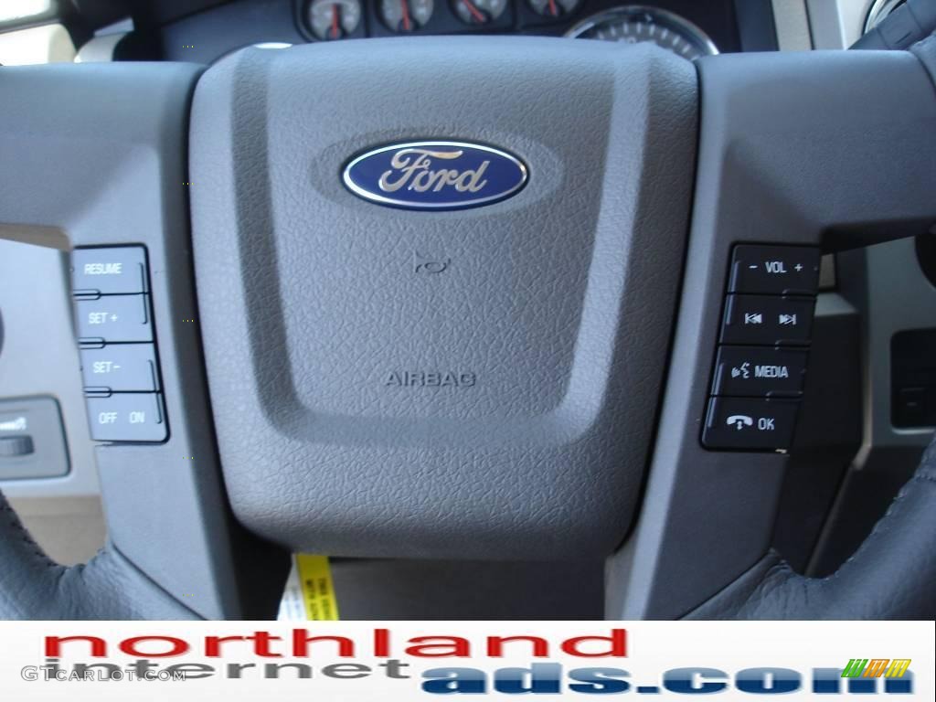 2010 F150 XLT SuperCrew 4x4 - Tuxedo Black / Medium Stone photo #19