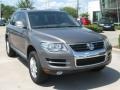 Alaska Grey Metallic - Touareg 2 VR6 Photo No. 11