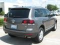 Alaska Grey Metallic - Touareg 2 VR6 Photo No. 23