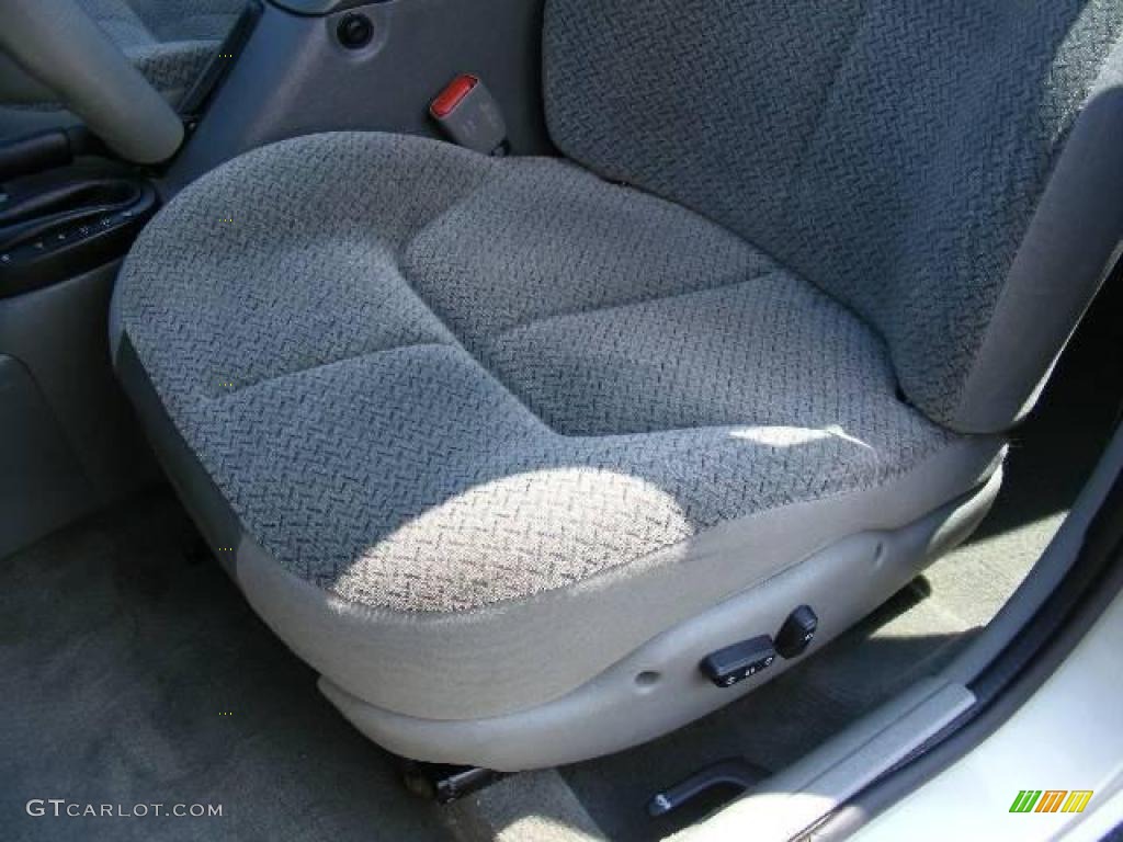 2000 Cirrus LX - Bright Silver Metallic / Silver Fern photo #10