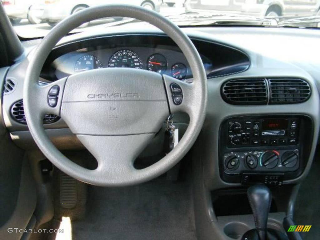 2000 Cirrus LX - Bright Silver Metallic / Silver Fern photo #14