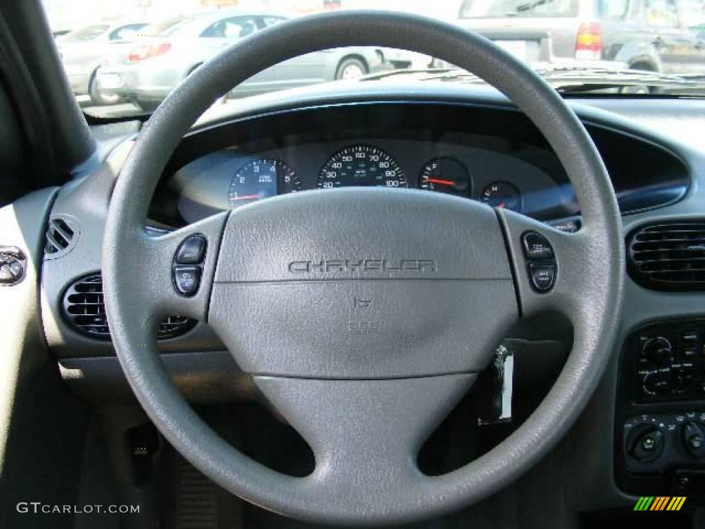 2000 Cirrus LX - Bright Silver Metallic / Silver Fern photo #15