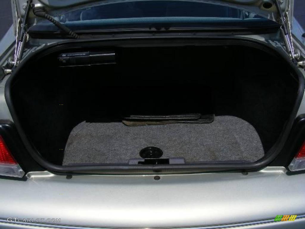 2000 Cirrus LX - Bright Silver Metallic / Silver Fern photo #24