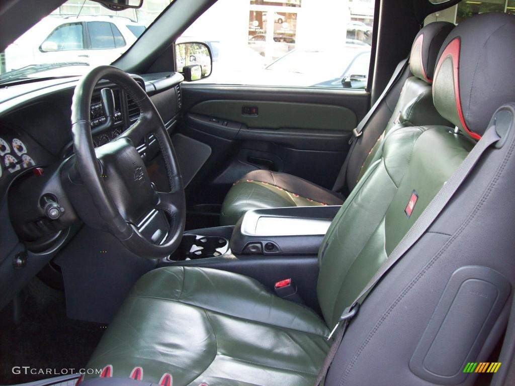 Cedar Green/Graphite Interior 2002 Chevrolet Avalanche The North Face Edition 4x4 Photo #15645897