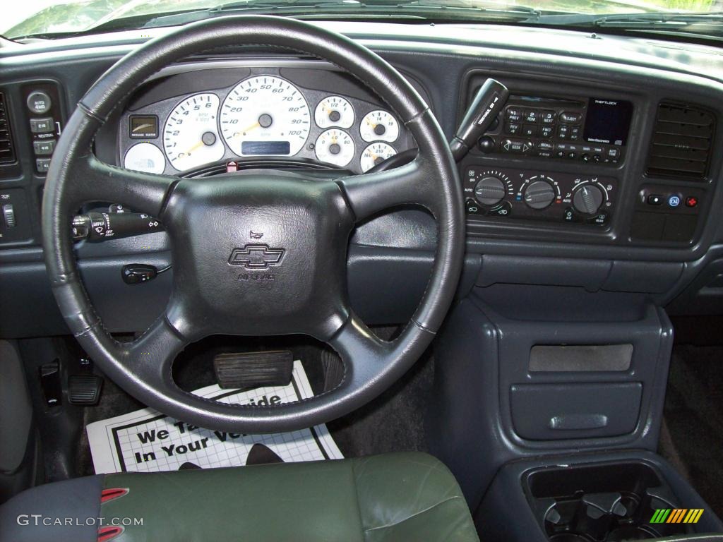 2002 Avalanche The North Face Edition 4x4 - Medium Sage Green Metallic / Cedar Green/Graphite photo #14