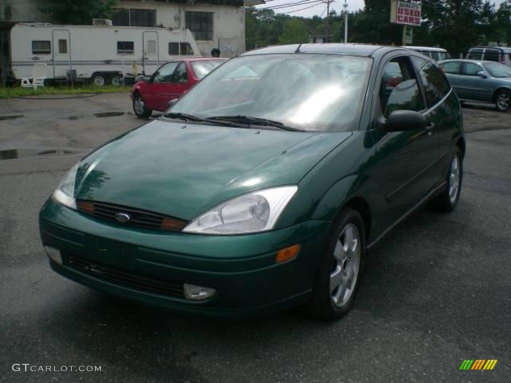 2001 Focus ZX3 Coupe - Rainforest Green Metallic / Medium Graphite Grey photo #3