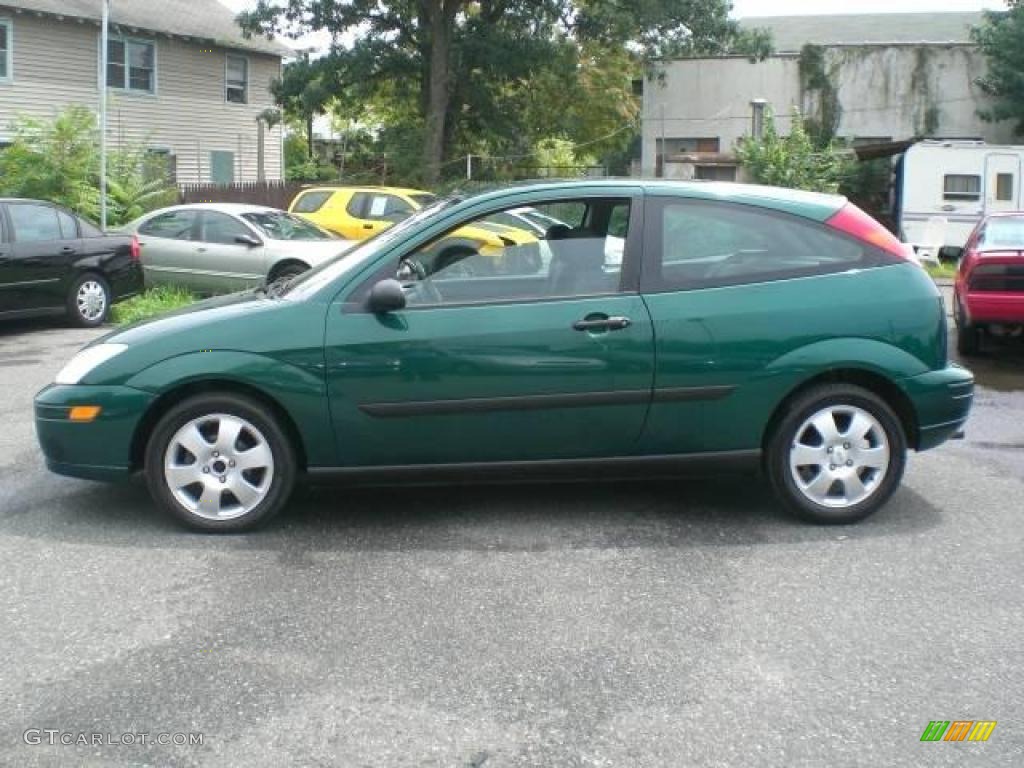 2001 Focus ZX3 Coupe - Rainforest Green Metallic / Medium Graphite Grey photo #4