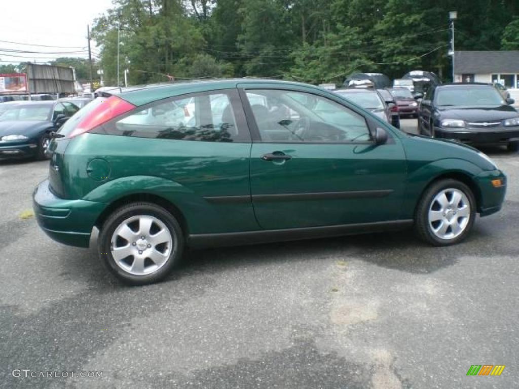 2001 Focus ZX3 Coupe - Rainforest Green Metallic / Medium Graphite Grey photo #8
