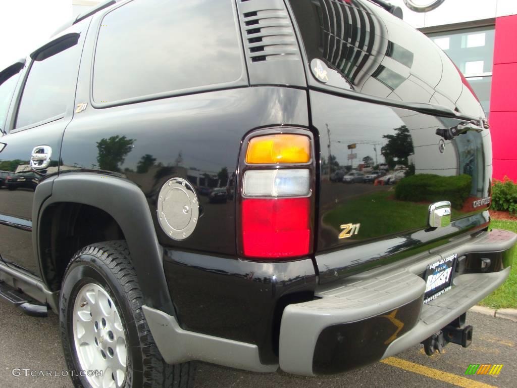 2004 Tahoe Z71 4x4 - Black / Tan/Neutral photo #21