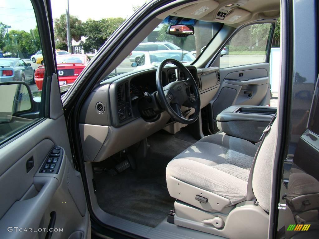 2005 Suburban 1500 LS - Dark Gray Metallic / Tan/Neutral photo #9