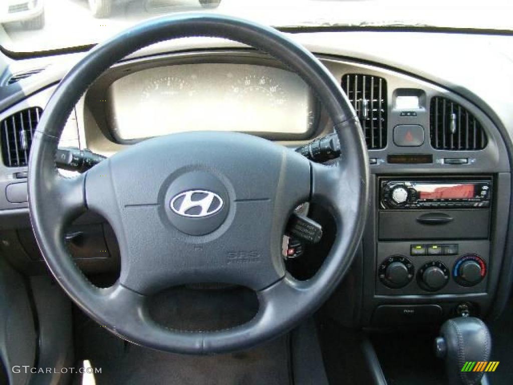 2004 Elantra GT Hatchback - Sterling Silver / Dark Gray photo #14