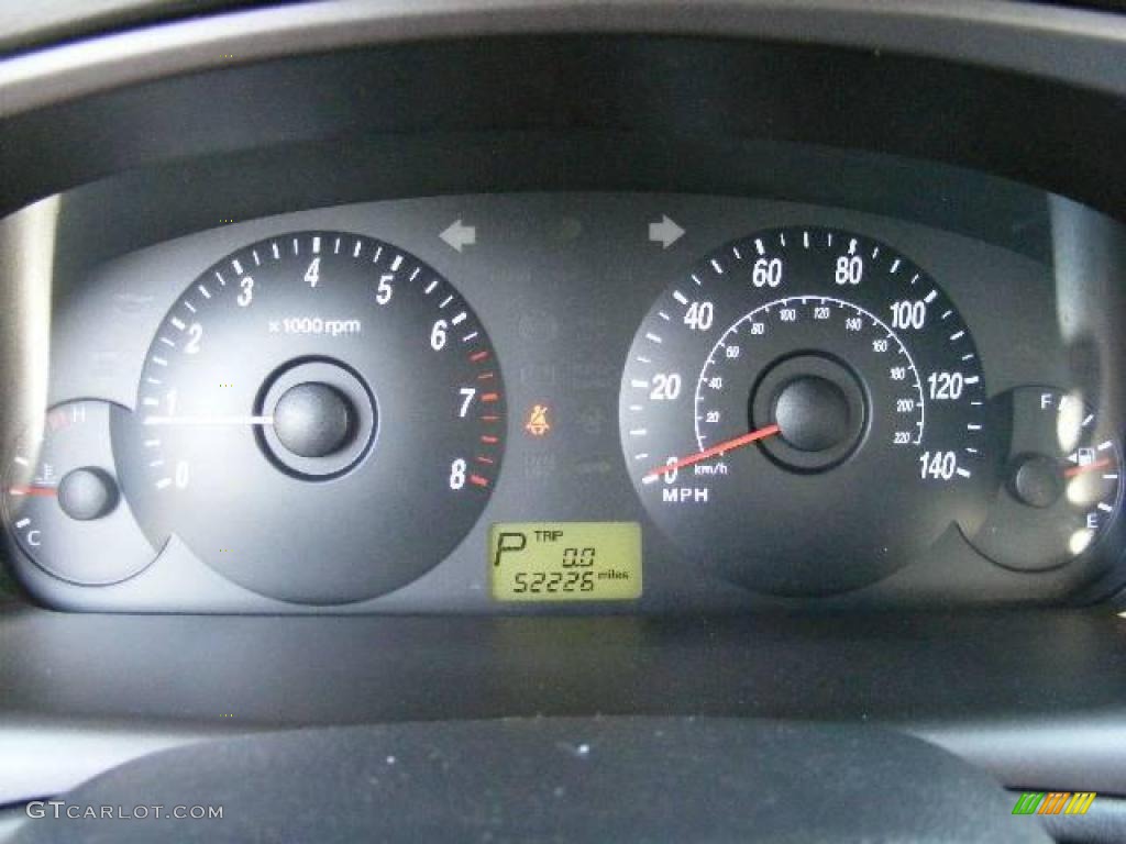 2004 Elantra GT Hatchback - Sterling Silver / Dark Gray photo #16