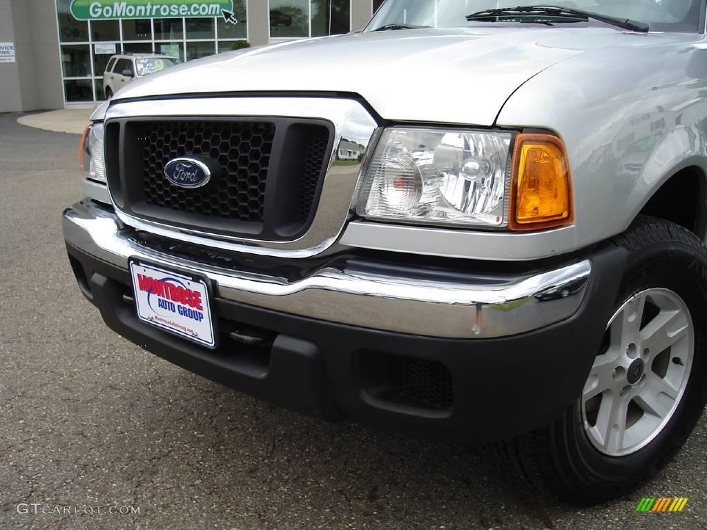 2004 Ranger XLT SuperCab 4x4 - Silver Metallic / Black/Gray photo #9