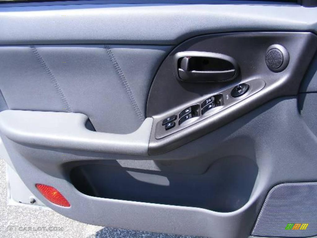 2004 Elantra GT Hatchback - Sterling Silver / Dark Gray photo #19