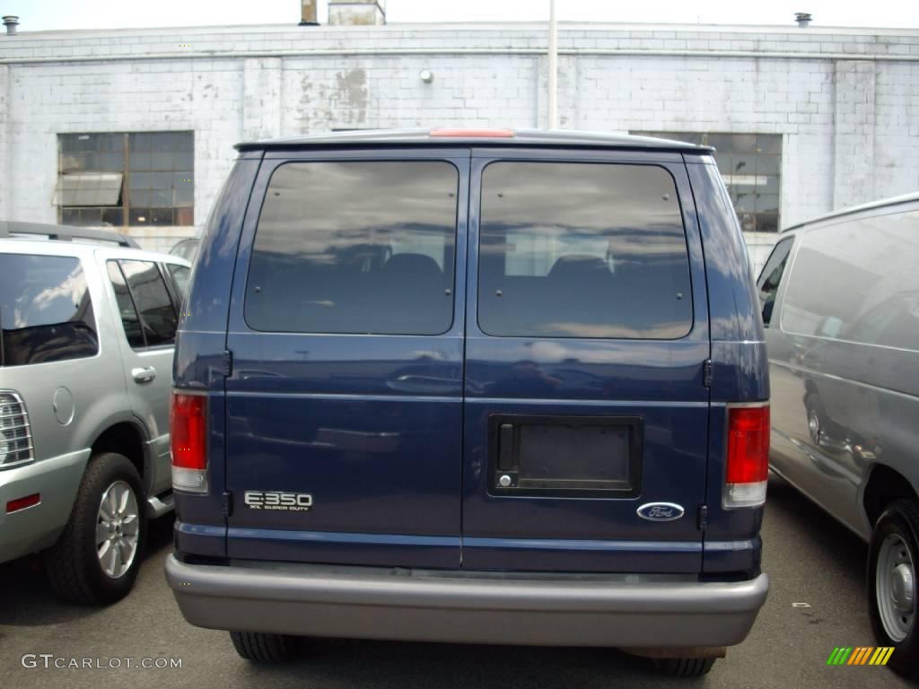 2005 E Series Van E350 Super Duty XL Passenger - True Blue Metallic / Medium Flint photo #3