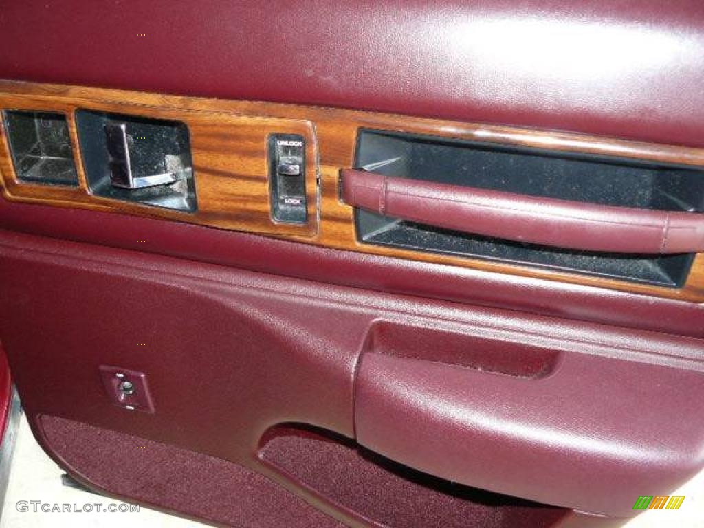 1996 Caprice Classic Sedan - Dark Cherry Metallic / Burgundy Red photo #15