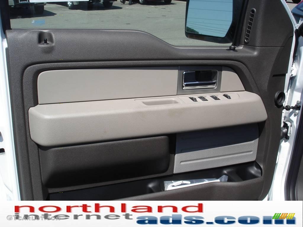 2010 F150 XLT SuperCab 4x4 - Oxford White / Medium Stone photo #9