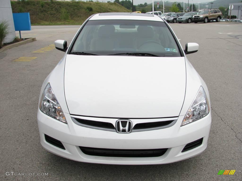 2007 Accord EX-L Sedan - Taffeta White / Ivory photo #11